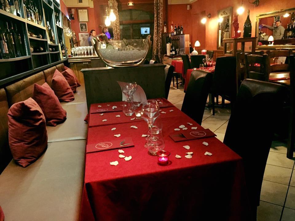 Hotel Le Vieux Bistrot Cabrières-dʼAvignon Exteriér fotografie