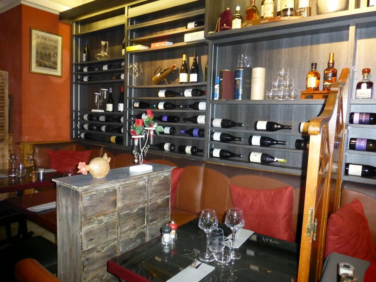 Hotel Le Vieux Bistrot Cabrières-dʼAvignon Exteriér fotografie
