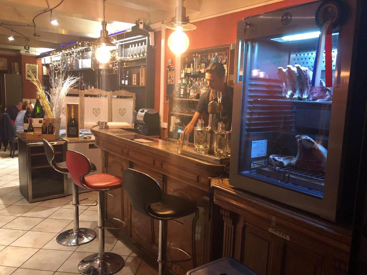 Hotel Le Vieux Bistrot Cabrières-dʼAvignon Exteriér fotografie